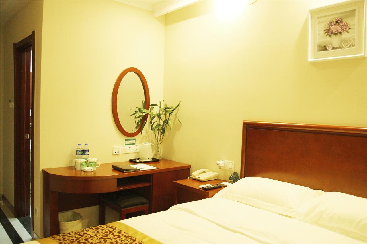 Greentree Inn Zhengzhou Xinzheng City Longhu Town Xiangyun Road Express Hotel Luaran gambar