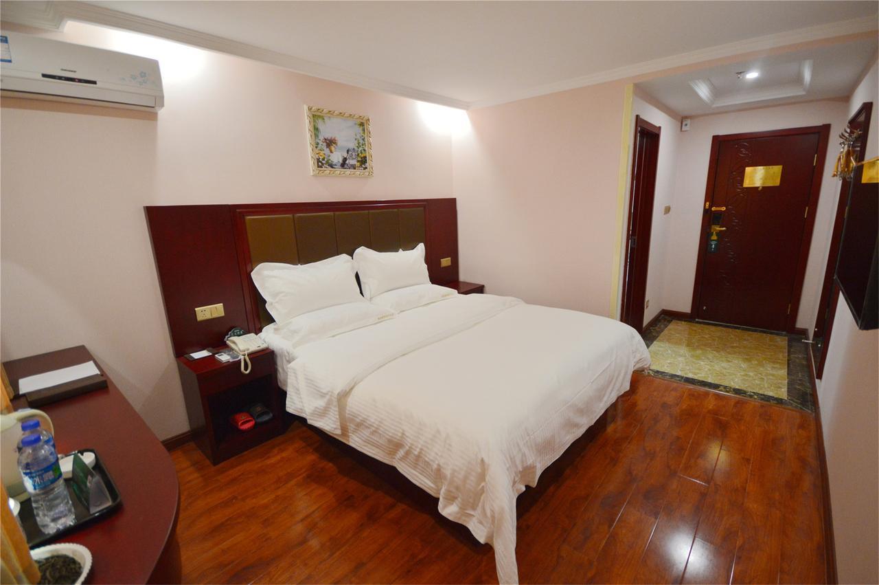 Greentree Inn Zhengzhou Xinzheng City Longhu Town Xiangyun Road Express Hotel Luaran gambar